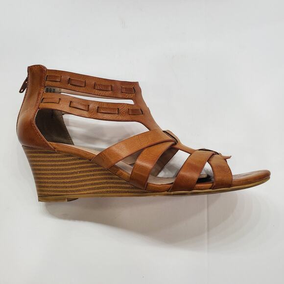 Restricted Womens Size 6.5 Leather Strappy 2" Wedge Heel Sandals Open Toe Casual - Picture 11 of 15